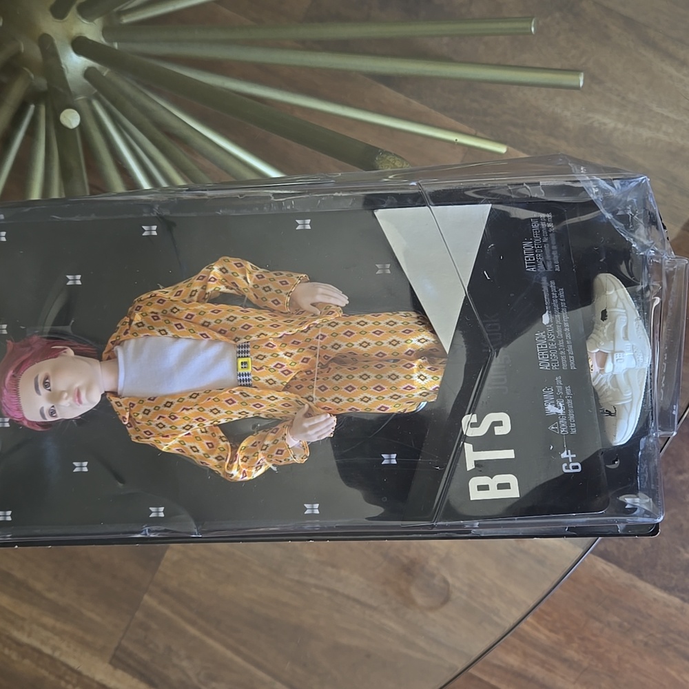 BTS Fashion Doll with Yellow Outfit - Picture 4 of 4
